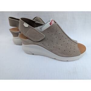 On Foot Women's Wedge Slingback Sandals Sz 38 US 8 Suede Bison Taupe Nordstrom